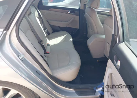 2016 Hyundai Sonata Sport z USA, uszkodzony, nr VIN 5NPE34AF4GH433521